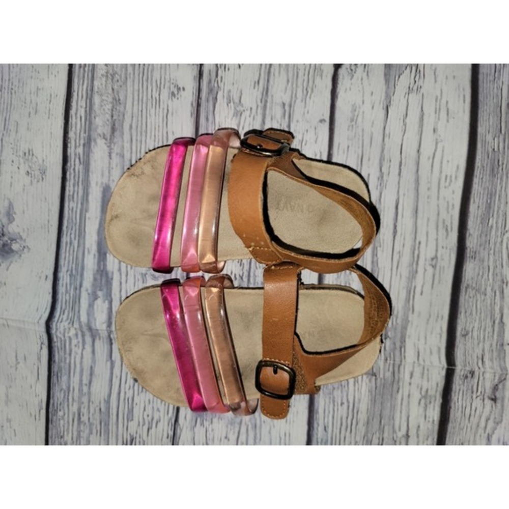 Girl‎ pink Old navy Sandals size 7/8 #685